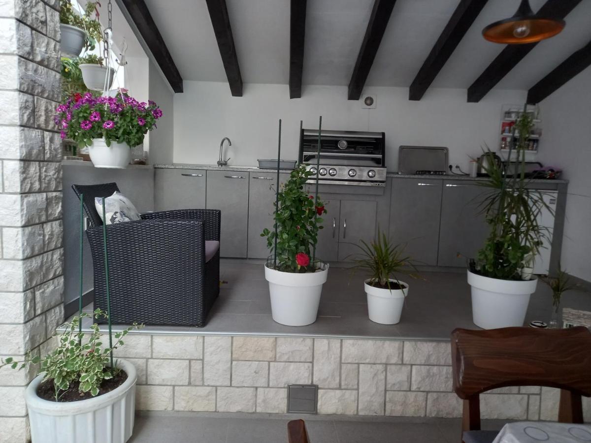 Apartmani Vesna Milisa Primošten Exteriér fotografie